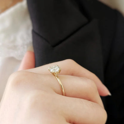 14K Cushion Moissanite Diamond Fountain Ring