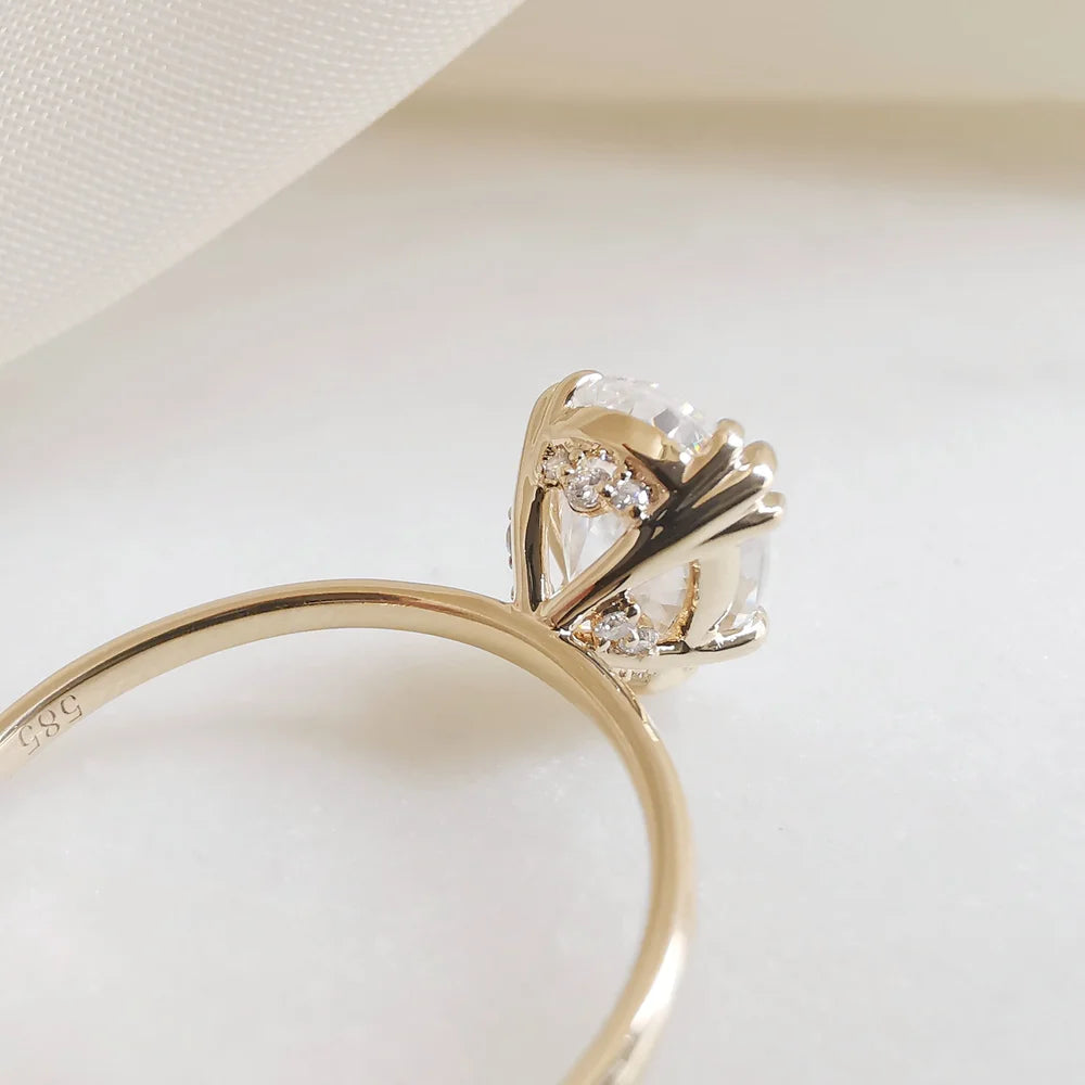 14K Pear Moissanite Diamond Fountain Ring