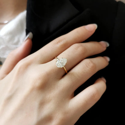 14K Pear Moissanite Diamond Fountain Ring