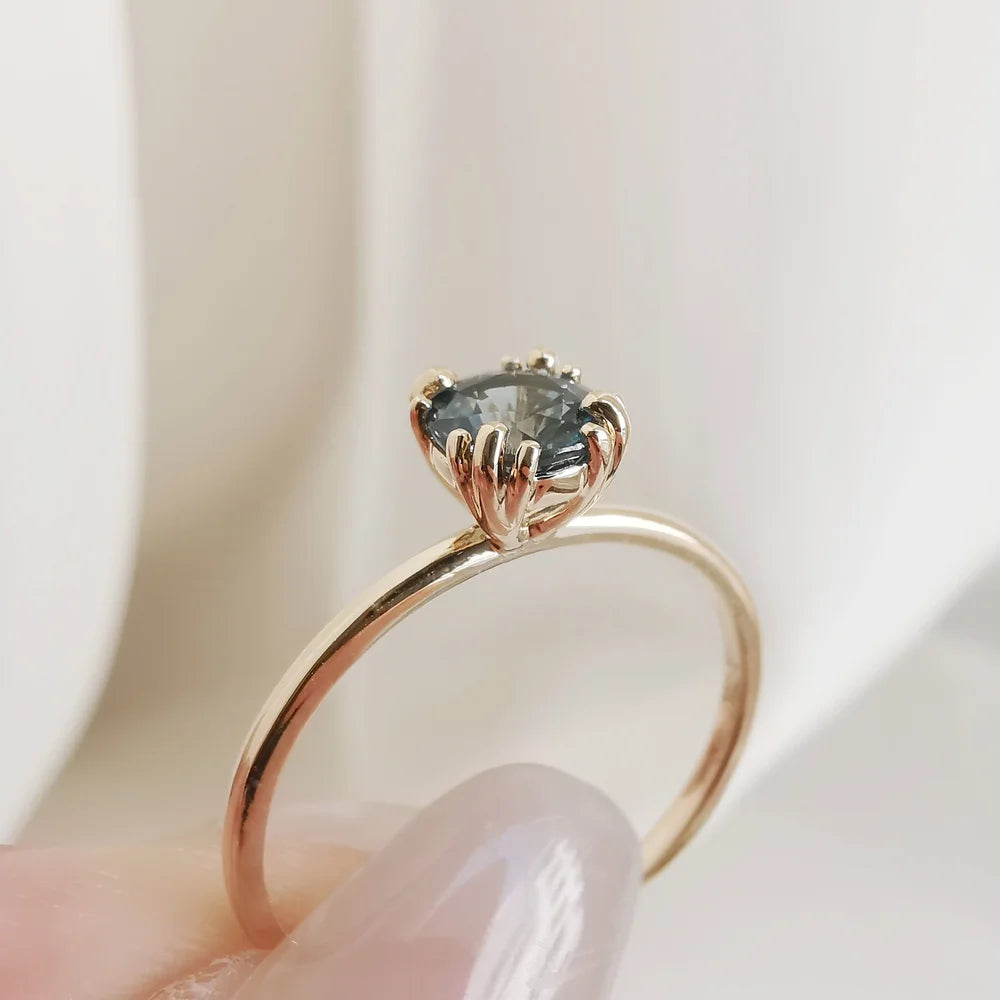 18K Candy Green Sapphire Ring
