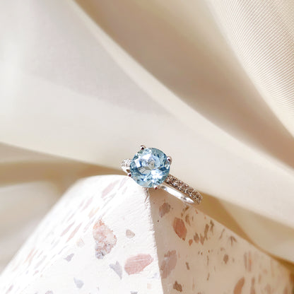 Round Aquamarine Ring