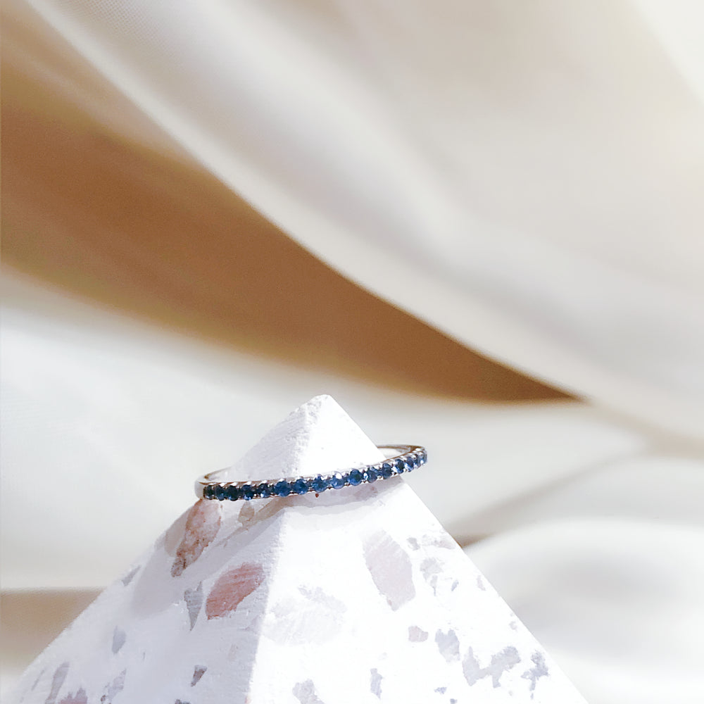 Classic Sapphire Band