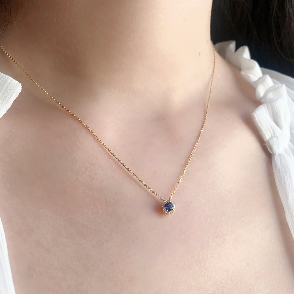 Floating Round Sapphire Necklace