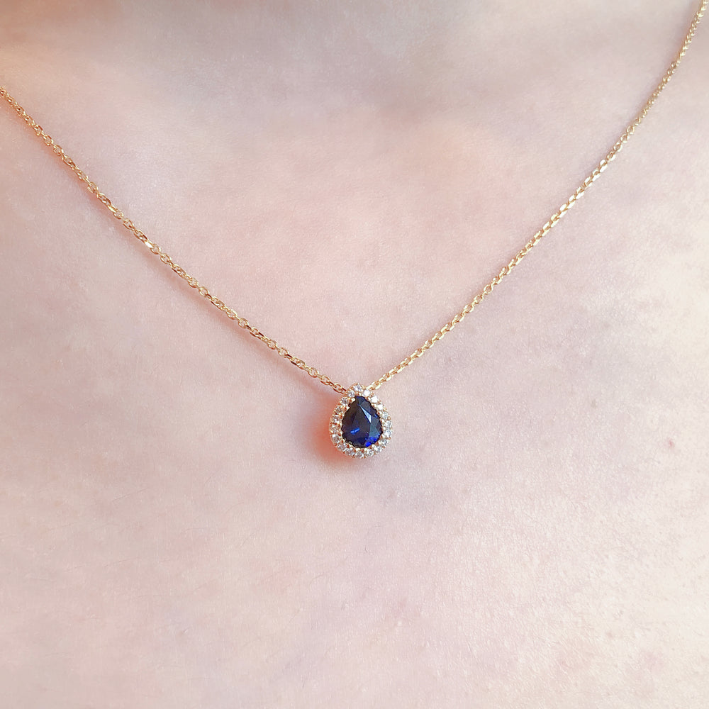 Floating Pear Sapphire Neckalce