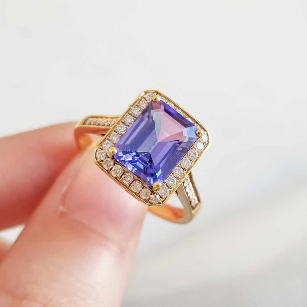 Emerald cut Tanzanite Ring