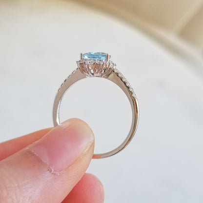 18K Stellar Pear Aquamarine and Diamond Ring