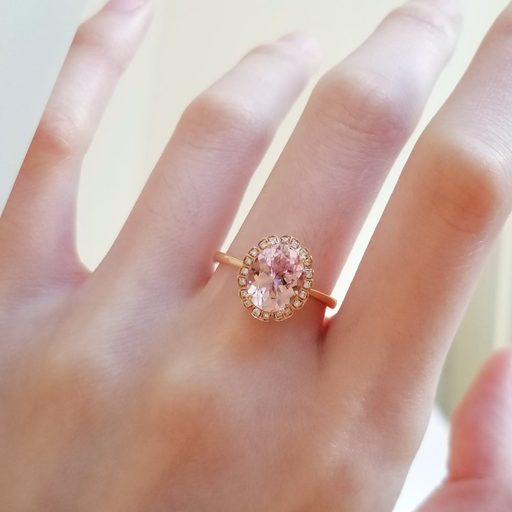 Scallop-Edged Morganite Ring
