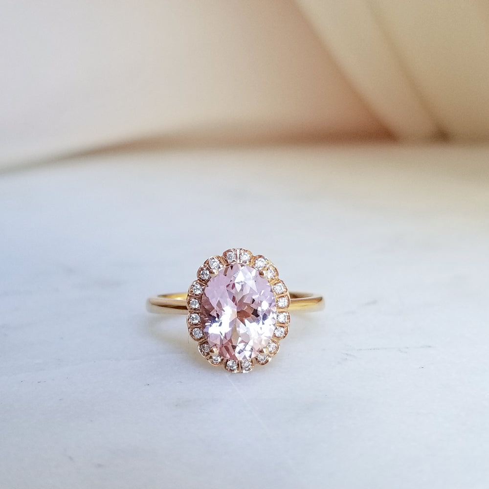 Scallop-Edged Morganite Ring