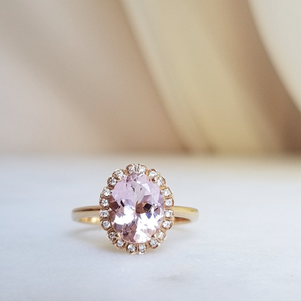 Scallop-Edged Morganite Ring