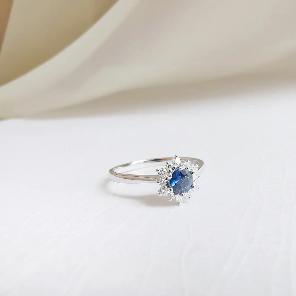 Ceylon Snowflake Ring