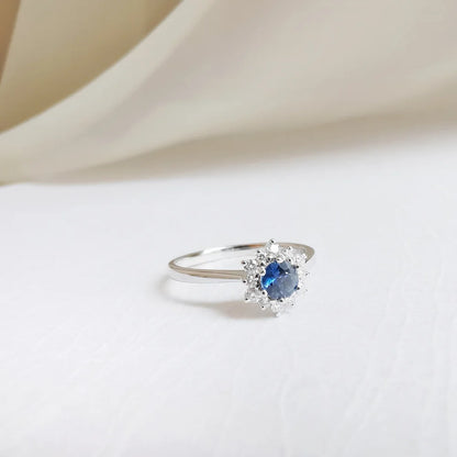 Ceylon Snowflake Ring