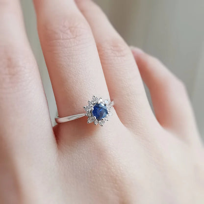 Ceylon Snowflake Ring