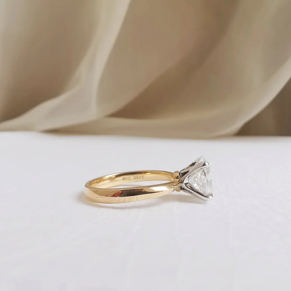 18K "The Classic" Oval Moissanite Ring