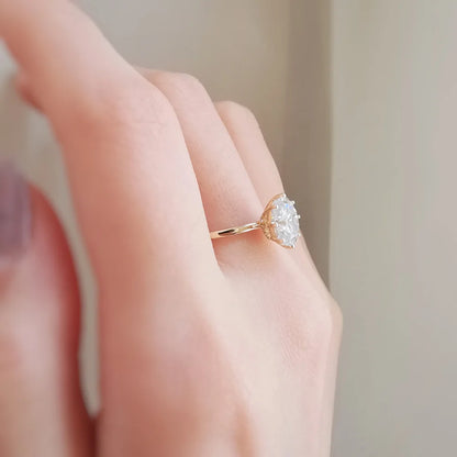 14K "The Diamond Fountain" Round Moissanite Ring