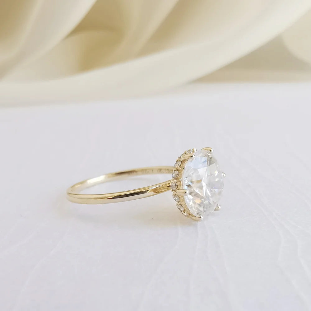 18K "The Diamond Wreath" Moissanite Ring