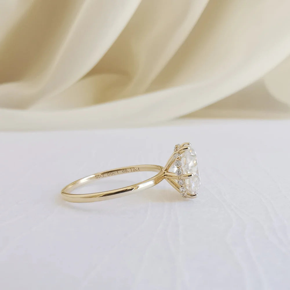 18K "The Diamond Wreath" Moissanite Ring