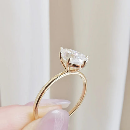14K "The Raindrop" Moissanite Ring