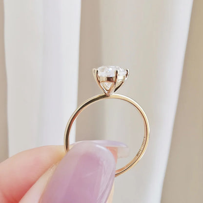 14K "The Raindrop" Moissanite Ring