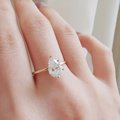 14K "The Raindrop" Moissanite Ring