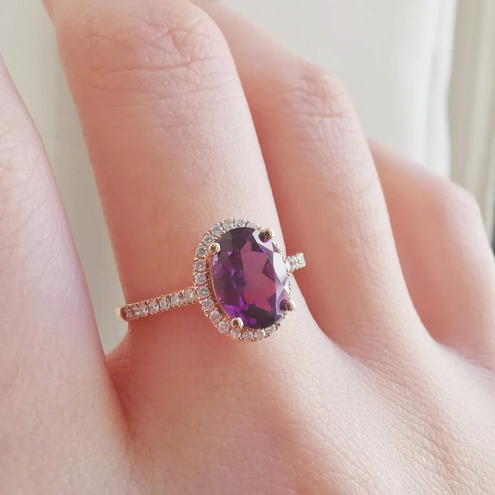 18K Oval Amethyst Halo Ring