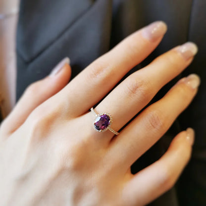 18K Oval Amethyst Halo Ring