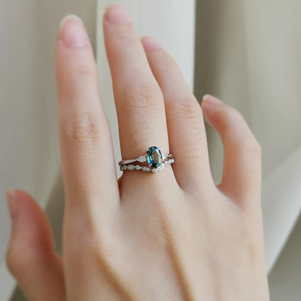 18K Jolyne Oval Green Sapphire and Diamond Ring