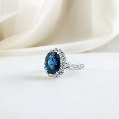 18K White Gold Oval Tourmaline Ring