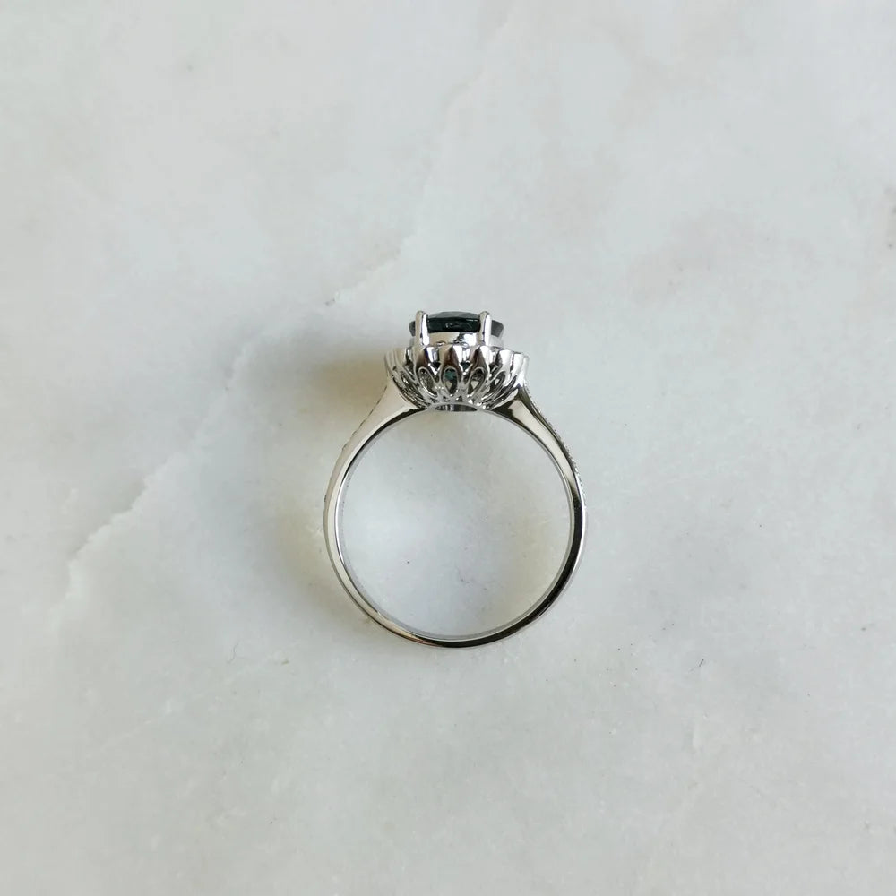 18K White Gold Oval Tourmaline Ring