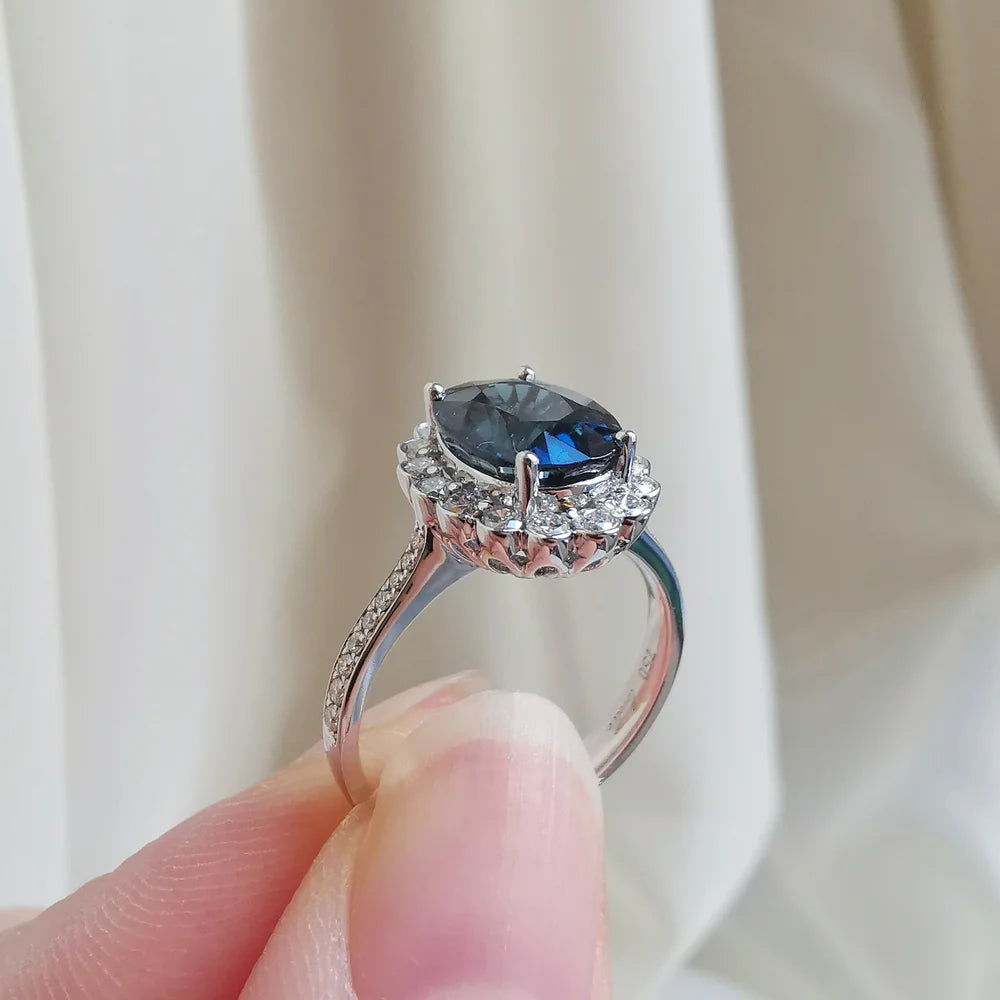 18K White Gold Oval Tourmaline Ring