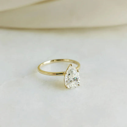 14K "The Raindrop" Moissanite Ring