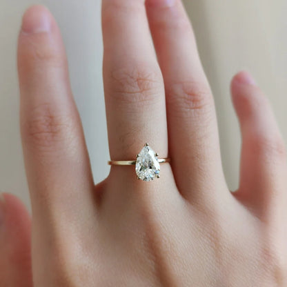 14K "The Raindrop" Moissanite Ring