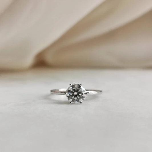 18K "The Diamond Wreath" Moissanite Ring