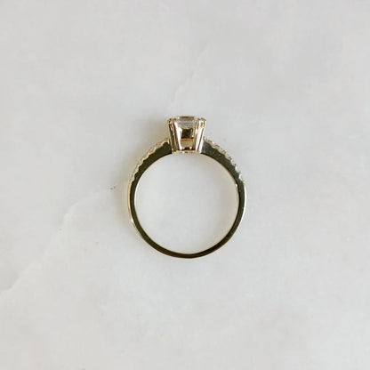 18K Symphonie Solitaire Lab-grown Diamond Ring