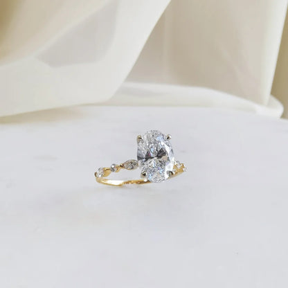 Fraise Solitaire Engagement Ring