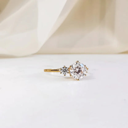 18K Andrée Solitaire Moissanite Engagement Ring