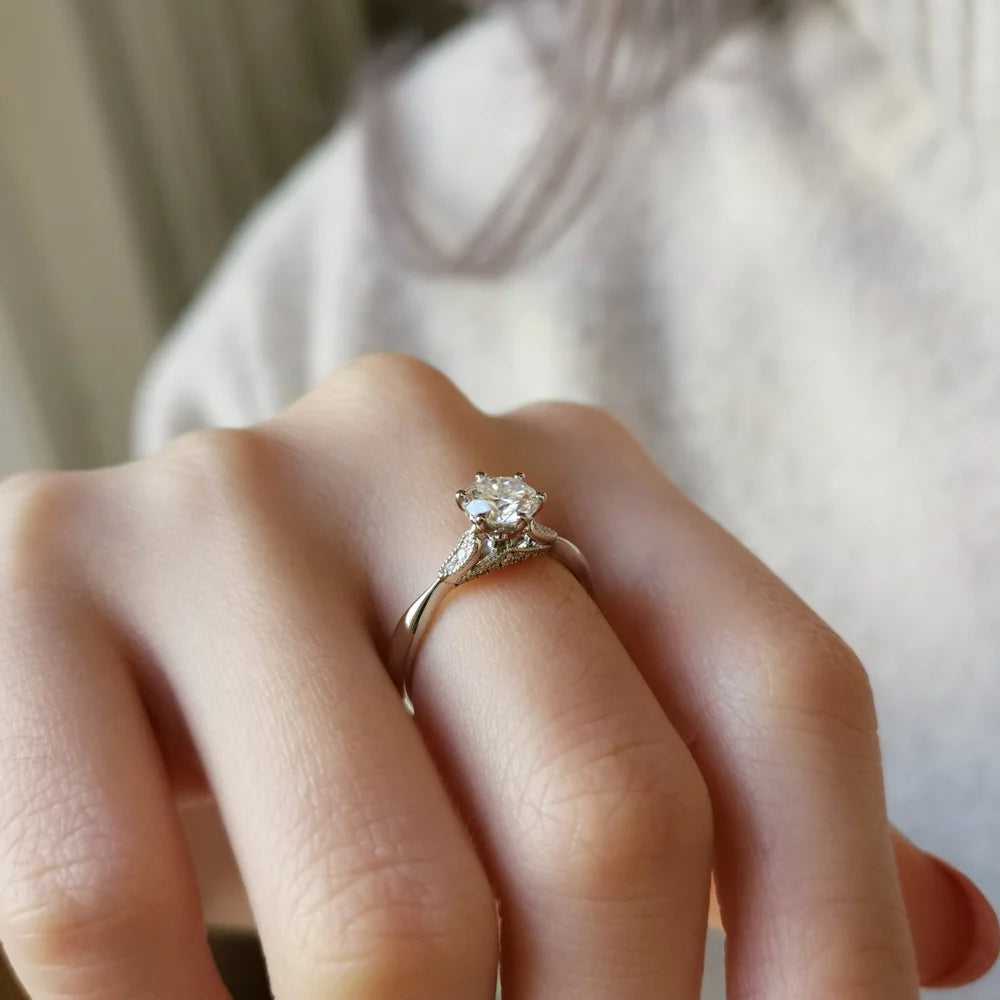 18K Alia Solitaire Moissanite Engagement Ring