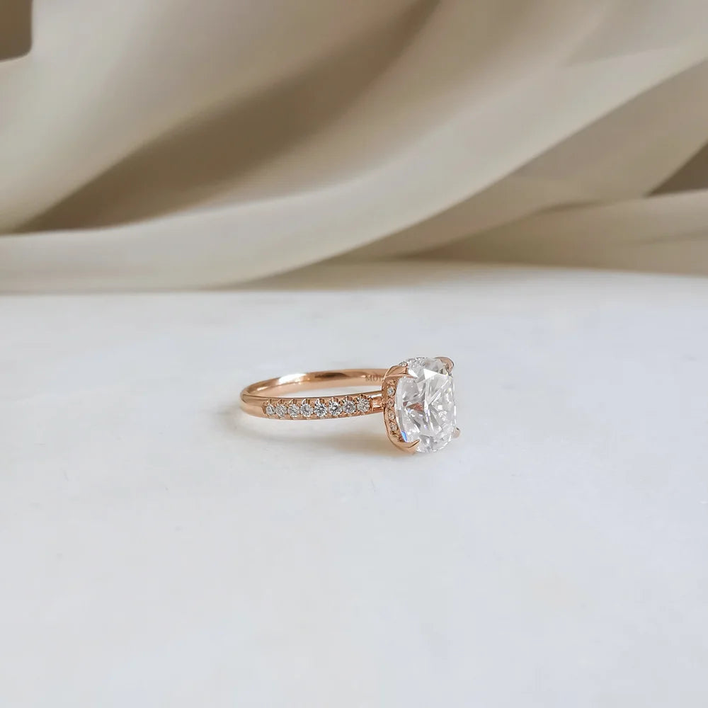 Amelia Moissanite Ring