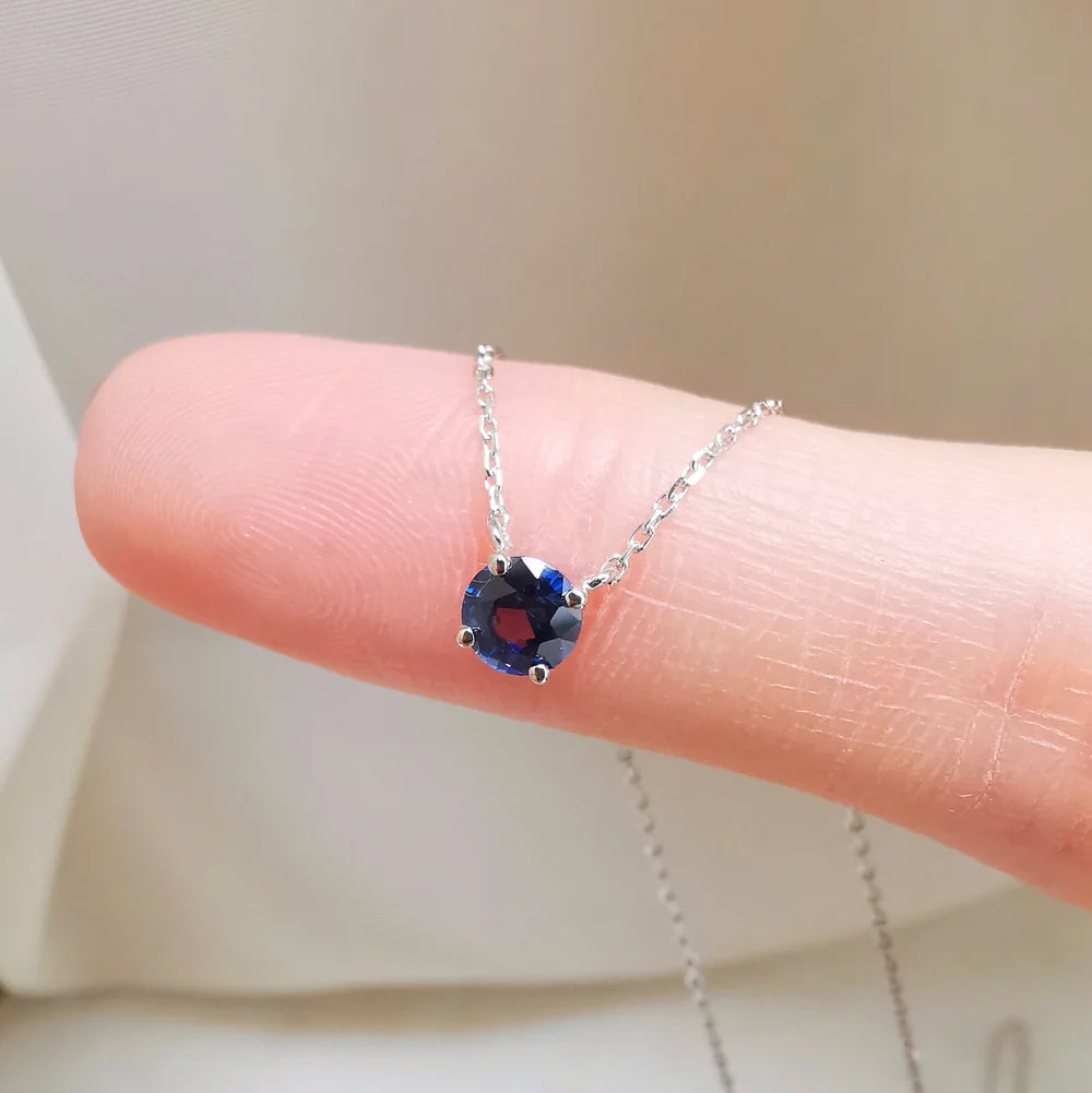 Camelie Sapphire Necklace