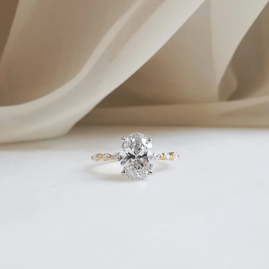 Fraise Solitaire Ring