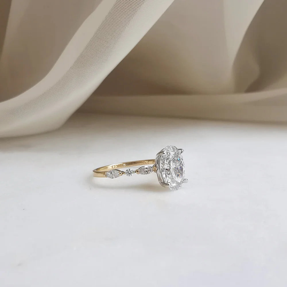 Fraise Solitaire Ring