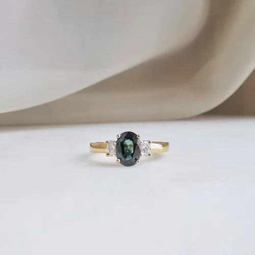 Ava Green Sapphire Ring