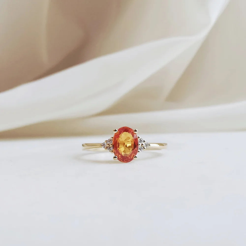 18K Oval Orange Sapphire Ring
