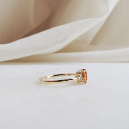 18K Oval Orange Sapphire Ring