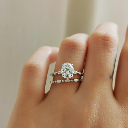 18K Odette Solitaire Oval Moissanite Ring with Round & Marquise Band