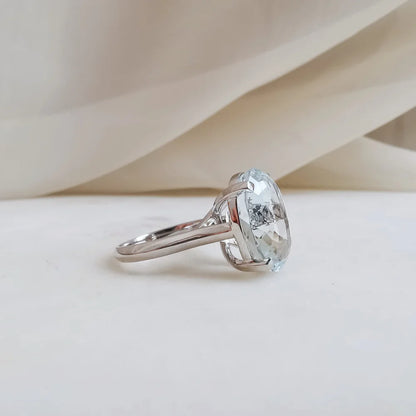 18K Oval White Topaz Ring