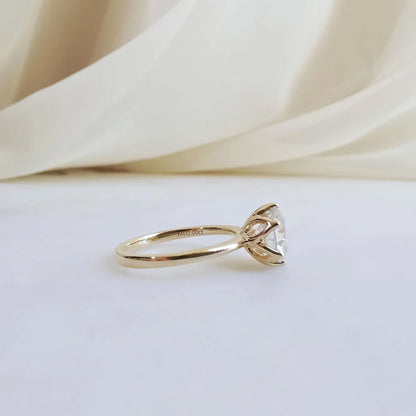 18K Aggie Moissanite Ring