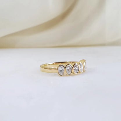 18K Ameliee Ring