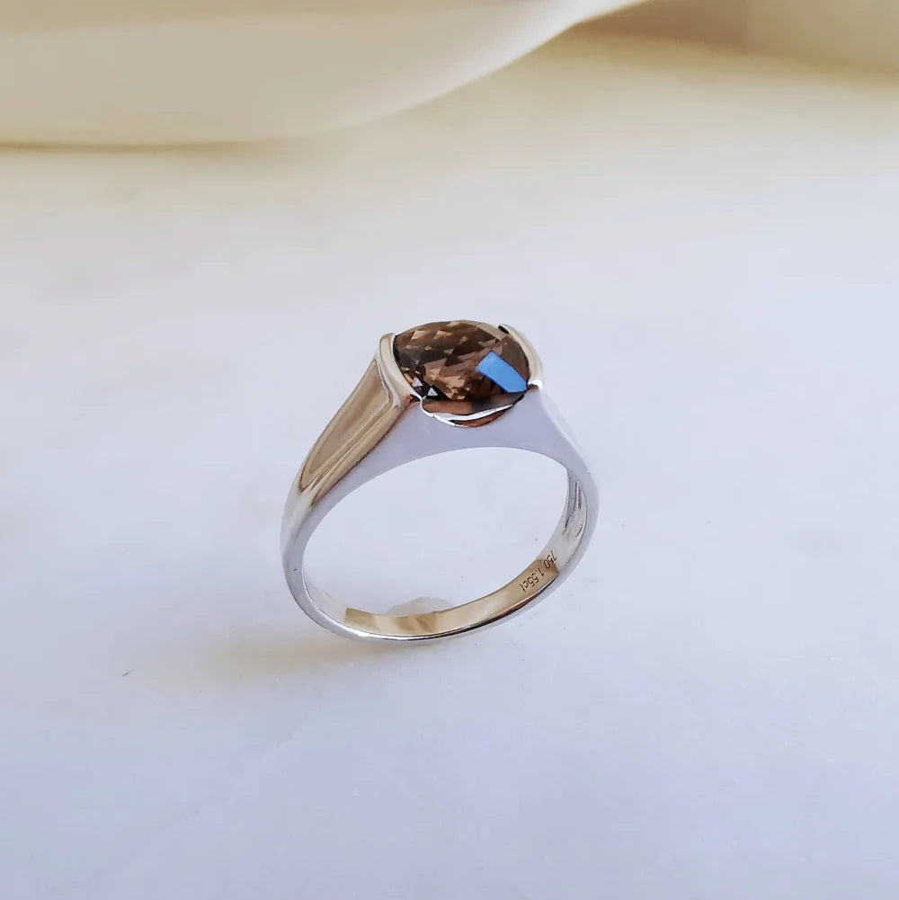 18K Smokey Quartz Ring