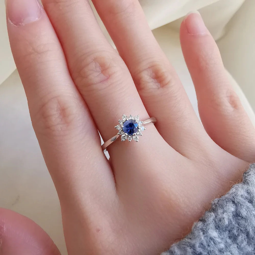 18K Ceylon Sapphire with Snowflake Diamond Ring