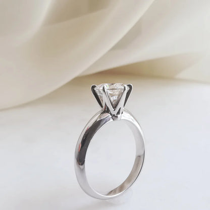 18K Kenolee Moissanite Ring